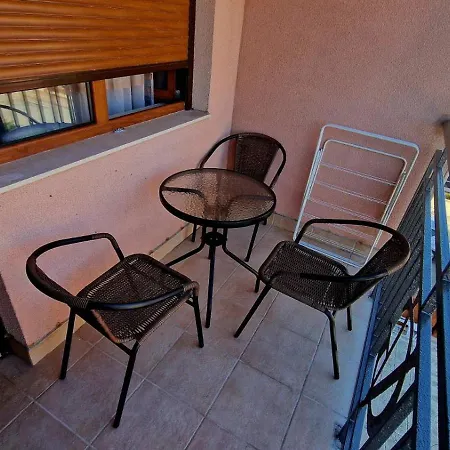 Jani Apartment Lozenets